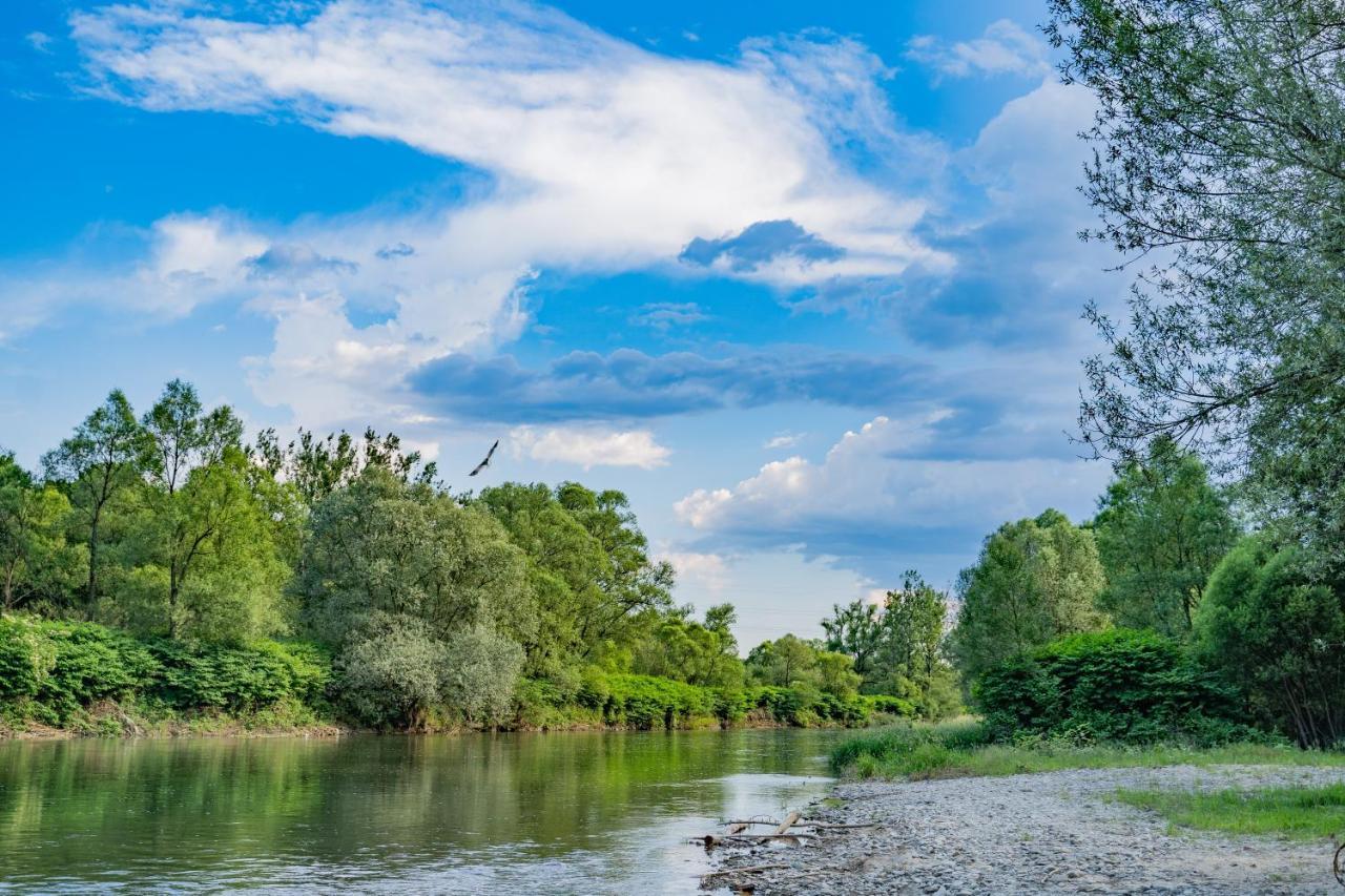 River Park زاتور المظهر الخارجي الصورة